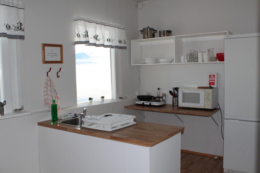Lonsa Guesthouse Akureyri Luaran gambar