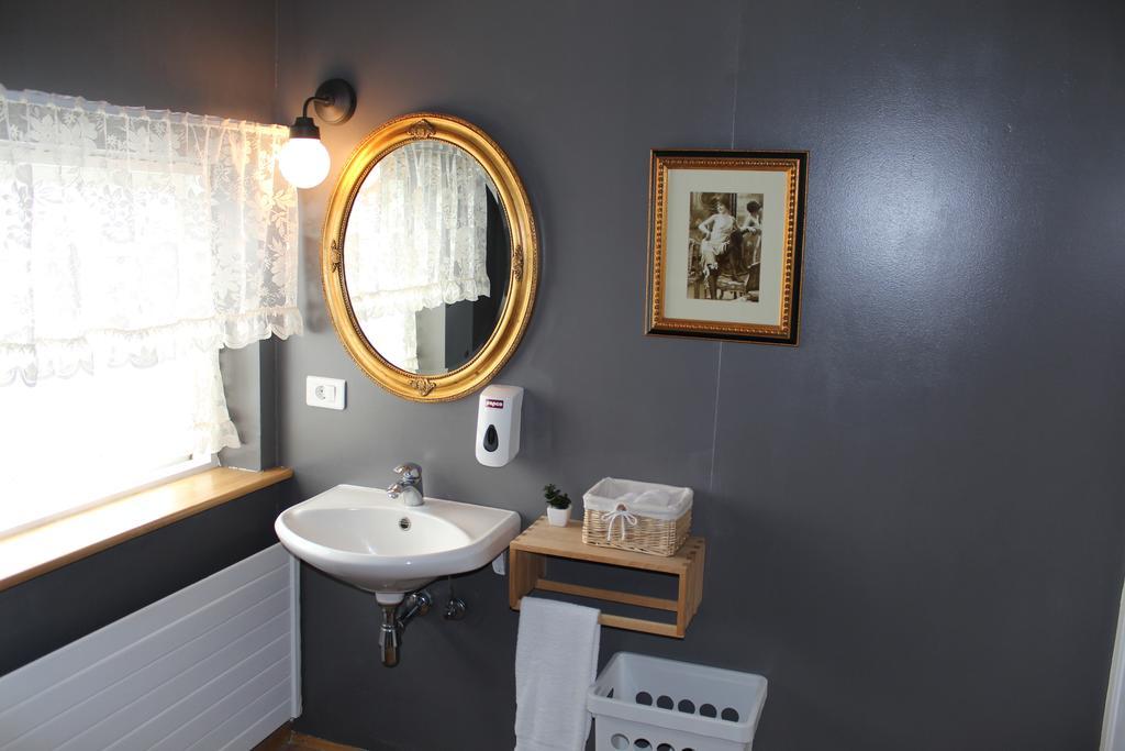 Lonsa Guesthouse Akureyri Luaran gambar